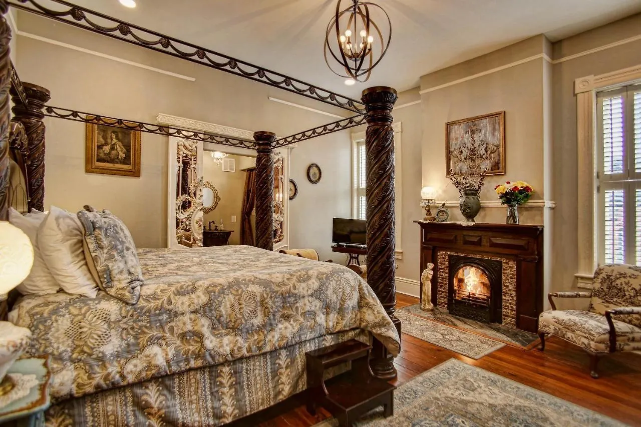 Bed & Breakfast Mcmillan Inn Savannah