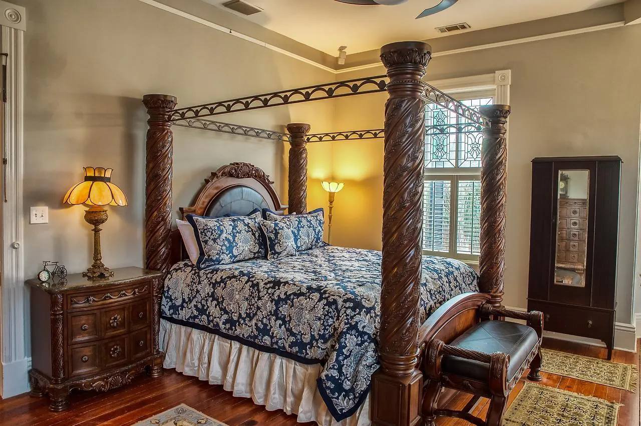 **** Bed & Breakfast Mcmillan Inn Savannah United States