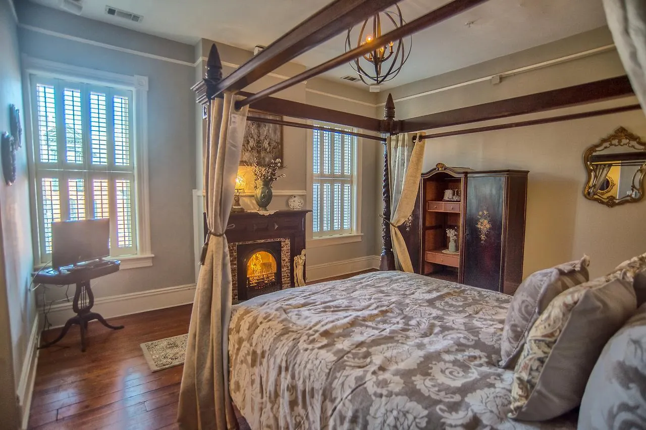 Mcmillan Inn Savannah United States